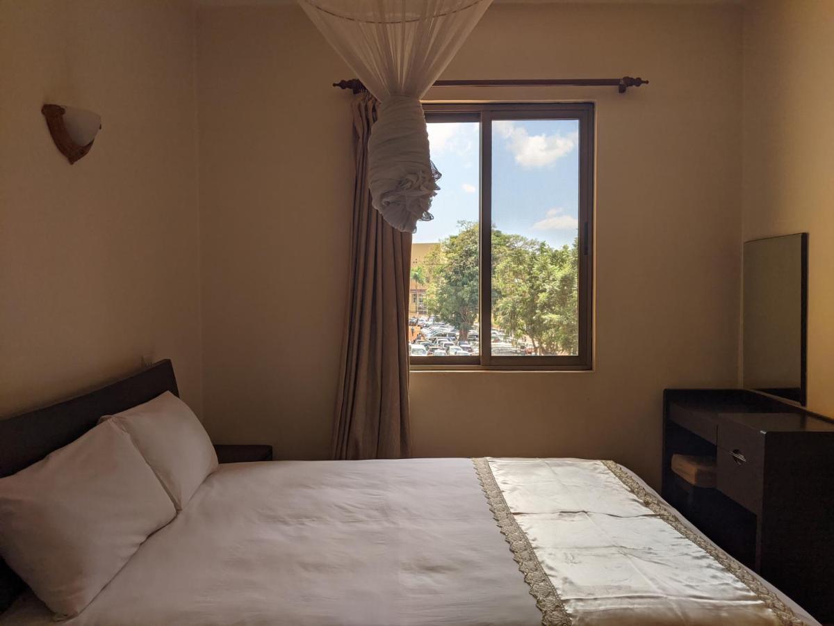 Prestige Hotel Suites Kampala Kültér fotó