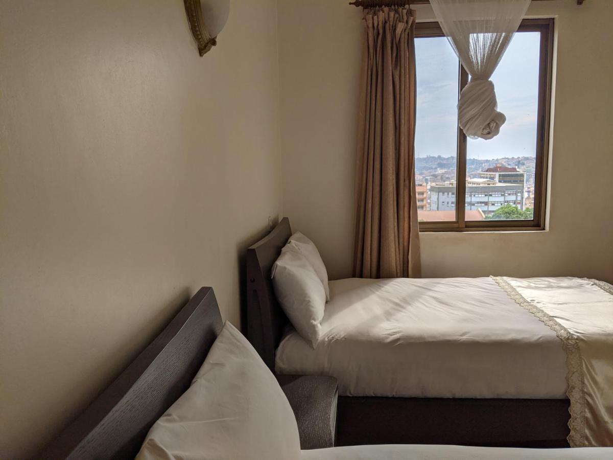 Prestige Hotel Suites Kampala Kültér fotó