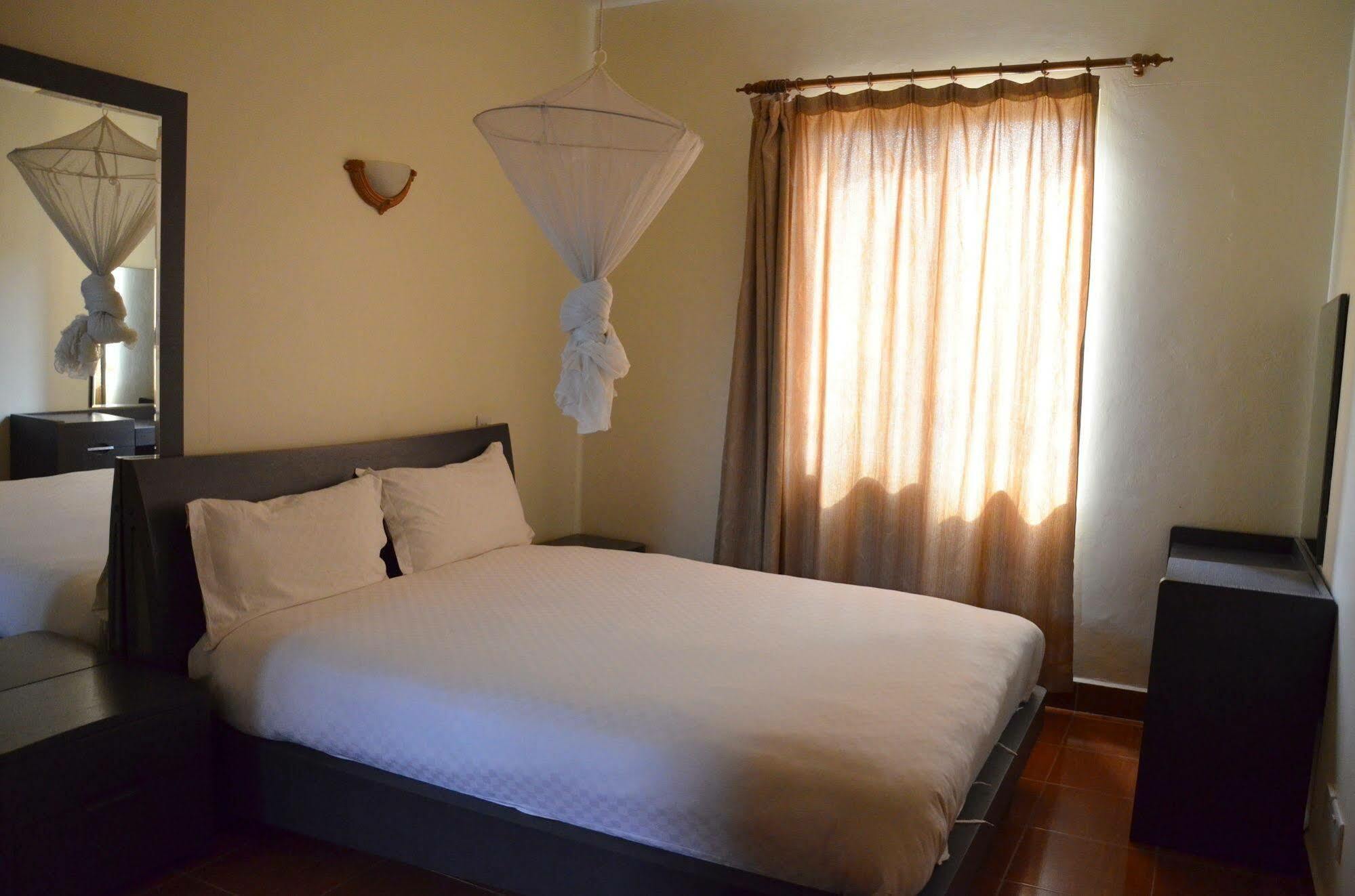 Prestige Hotel Suites Kampala Kültér fotó